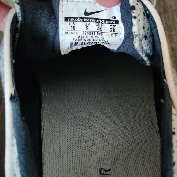 Nike Stefan Janoski Shoes - Picture 5 of 5